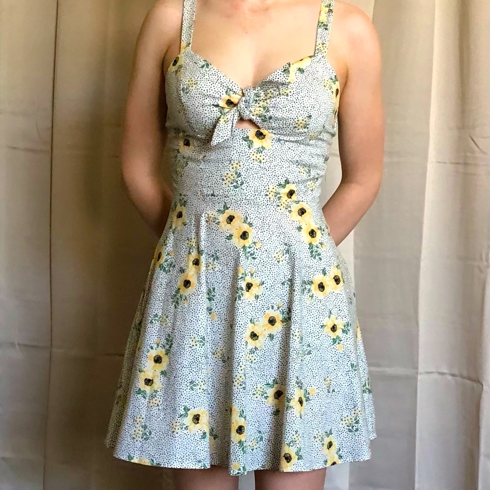 Dress with pockets